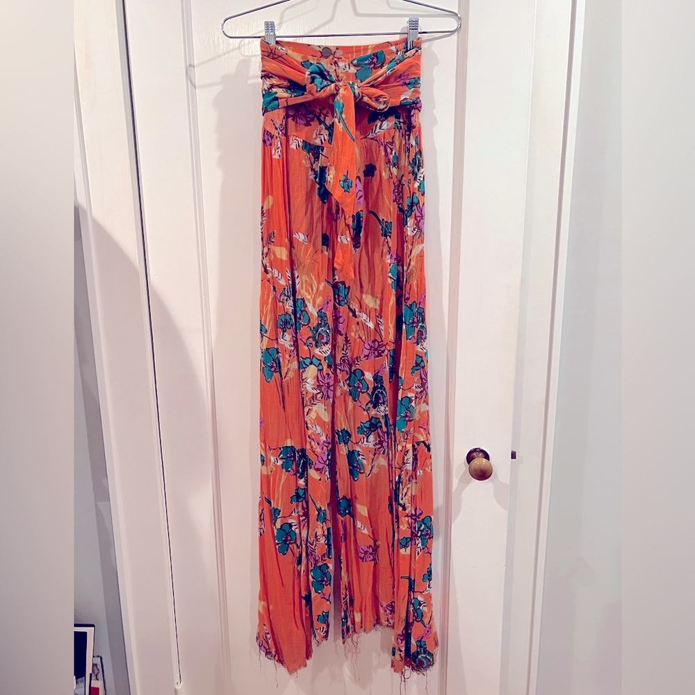 Free People. XS. Coral Pants.
